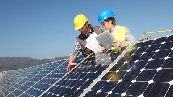 Optimice el consumo de energía y reduzca los costes